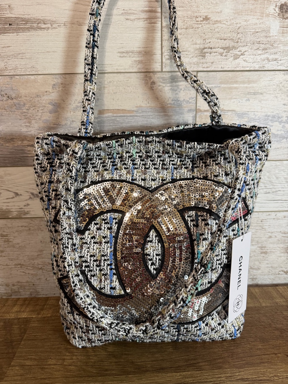 Chanel beauty tweed gray sequin medium tote